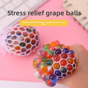 Vente directe usine – Balles <span class=keywords><strong>anti</strong></span>-<span class=keywords><strong>stress</strong></span> en forme de raisin, créatives, en plastique, individuelles - Product Image 2
