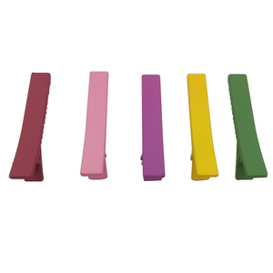 Clip <span class=keywords><strong>bec</strong></span> de canard <span class=keywords><strong>plat</strong></span> givré de 6cm simple et gracieux pour femmes filles prix de gros - Product Image 1