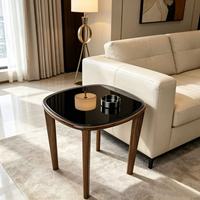 Table d'appoint de luxe haut de gamme avec structure en bois massif et plateau noir brillant, table d'appoint design pour villa, salon, décoration de côté du canapé
