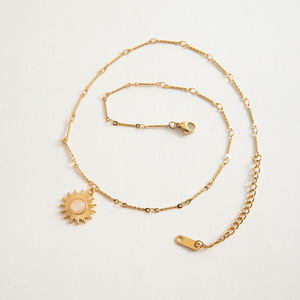 Collier à chaîne géométrique classique moderne, plaqué or 18 carats, acier inoxydable, élégant, chic, style européen américain, bijoux cadeau - Product Image 4