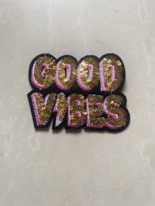 El nuevo parche de lentejuelas <span class=keywords><strong>GOODVIBES</strong></span> con cuentas se puede planchar, el parche de tela decorativo de lentejuelas se puede usar para el parche trasero de la chaqueta - Product Image 5