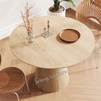 Table basse de salle à manger en bois massif de luxe moderne avec design simple petit bureau de réception rond pour salon villa