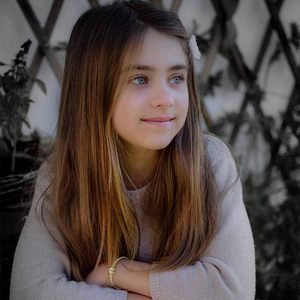 Bracciale con ciondolo a forma di cuore in acciaio inossidabile con iniziale A, regalo di compleanno per ragazze, gioiello per la festa della mamma. - Product Image 4