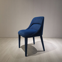 Chaise de salle à manger moderne et luxueuse en bois avec revêtement en velours, fauteuil bleu pour hôtel, villa, restaurant, mobilier