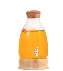 Distributeur de boissons en verre de cristal au design classique moderne avec base en bois de liège, portable et jetable, avec matériaux en PET PP PC argentés