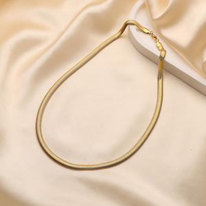 GT HipHop 6mm Antialérgico 18K Chapado en oro Acero inoxidable Collar de cadena de serpiente plana para mujeres y hombres - Product Image 2