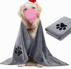 Toalla de Baño Superabsorbente Personalizada al por Mayor para Perros, Toalla de Microfibra Suave para Mascotas, Toallas para Perros para Secar - Product Image 5