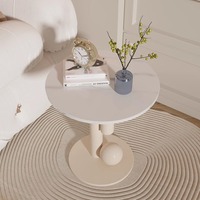 Table d'appoint de luxe moderne Cream Rock Board Petite console de salon à vent avec design d'angle créatif Table de canapé de chevet