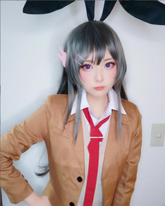 Perruque de cosplay Ainizi grise de 70 cm de long, synthétique, résistante à la chaleur, <span class=keywords><strong>Rascal</strong></span> <span class=keywords><strong>Does</strong></span> <span class=keywords><strong>Not</strong></span> <span class=keywords><strong>Dream</strong></span> <span class=keywords><strong>of</strong></span> Bunny <span class=keywords><strong>Girl</strong></span> Senpai Sakurajima Mai - Product Image 2