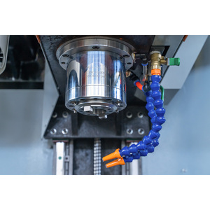เทคโนโลยีเครื่องจักรกลึงซีเอ็นซี 5 แกน VMC640 รุ่น High Five พร้อมระบบกันฝุ่น Mitsubishi - Product Image 6