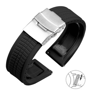 Bracelet de montre en silicone Upro OEM/ODM avec boucle déployante à fermoir pliant 20/22/24 mm, bracelet sport à libération rapide - Product Image 2