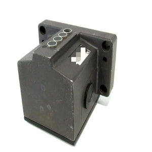 Новый концевой выключатель BES 516-B4-PA-12-602-11 (BES516B4PA1260211), новый, оригинальный, в наличии, для промышленной автоматизации, специализированный для ПЛК и ПАК - Product Image 1