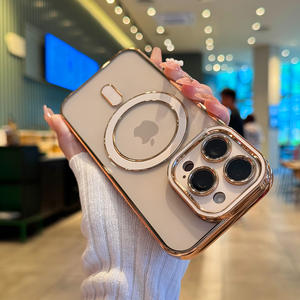 Custodia per telefono magnetica per <span class=keywords><strong>iPhone</strong></span> <span class=keywords><strong>11</strong></span> 12 13 14 15 16 Pro Max <span class=keywords><strong>Cover</strong></span> per telefono cellulare in <span class=keywords><strong>Silicone</strong></span> <span class=keywords><strong>trasparente</strong></span> per <span class=keywords><strong>iPhone</strong></span> 16 - Product Image 1