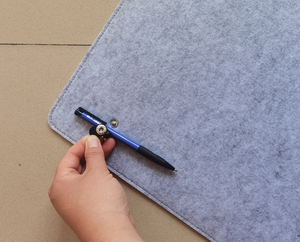 Tapis de bureau en feutre de grande taille <span class=keywords><strong>antidérapant</strong></span> personnalisé en usine, tapis de souris complet <span class=keywords><strong>pour</strong></span> clavier, tapis de protection <span class=keywords><strong>pour</strong></span> ordinateur - Product Image 4