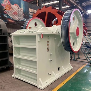 מגרסת לסתות תעשייתית כבדה עם מנוע ותיבת הילוכים לריסוק ראשוני של אבן מחצבה, קו ייצור, אחריות לשנה - Product Image 2