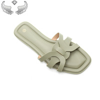 Sandales et pantoufles plates tendance pour femmes, été, antidérapantes, légères et respirantes, chaussures de loisirs pour femmes