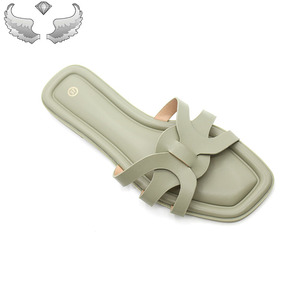 <span class=keywords><strong>Ciabatte</strong></span> e Sandali <span class=keywords><strong>Femminili</strong></span> alla Moda con Suola Piatta - Scarpe Estive Antiscivolo, Leggere e Traspiranti per Signore - Product Image 4