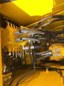 Excavatrice Komatsu PC110 de 11 tonnes, équipement de construction hydraulique jaune d'occasion - Product Image 4