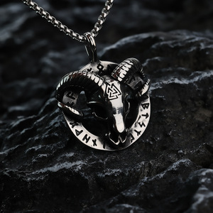 Collar con Colgante de Acero Inoxidable Estilo Vikingo Retro Nórdico para Hombre, con Cadena de Bambú, Diseño Personalizado de Cabeza de Oveja con <span class=keywords><strong>Runa</strong></span> - Product Image 5