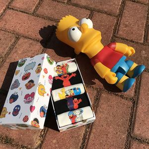 Logo personnalisé en gros, Meias en coton, chaussettes imprimées de dessin animé avec boîte - Product Image 3