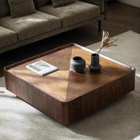 Table basse carrée moderne de designer nordique haut de gamme en bois de noyer massif, écologique et simple, pour la maison, les petits appartements et les salons