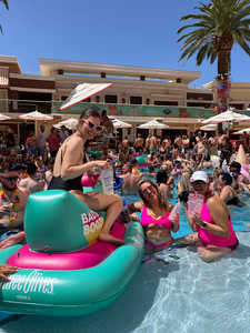 Nouveaux jouets de flotteur de fête de piscine d'été gonflables - Product Image 4