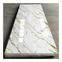 Panneau mural intérieur en PVC effet marbre brillant 2800x1220mm Calacatta Borghini ignifuge installation rapide pour chambre et bureau