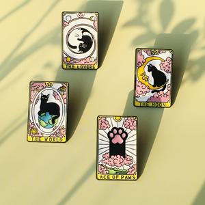 Fabricante profesional barato artesanías de Metal <span class=keywords><strong>Tarot</strong></span> esmalte Pin insignia tarjeta gatos <span class=keywords><strong>sol</strong></span> <span class=keywords><strong>mundo</strong></span> suave solapa Pin - Product Image 5