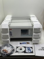 Yeni ve Orijinal AO2020 Stokları Depoda PLC Programlama Kontrol Cihazı