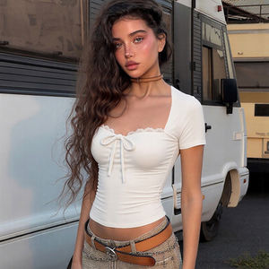 Camiseta Corta de Mujer, Color Sólido, con Ribete de Encaje, Cuello Cuadrado, Detalle de Lazo, Manga Corta, Ajustada, Sexy, Elegante y a la Moda - Product Image 1