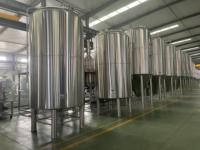 Cuve de fermentation de vin en acier inoxydable de 1500 L pour vignobles, fermentateur industriel de vin rouge avec chemise de refroidissement et CIP