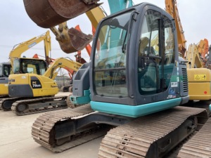 KOBELCO SK115SR SK70SR Excavadoras usadas Buen estado Maquinaria hidráulica sobre orugas Motor japonés Honda Eaton Bomba de engranajes - Product Image 3