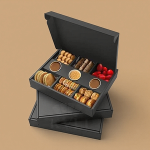 Rubans <span class=keywords><strong>de</strong></span> forme carrée <span class=keywords><strong>de</strong></span> boîte <span class=keywords><strong>de</strong></span> pâtisserie <span class=keywords><strong>de</strong></span> papier <span class=keywords><strong>de</strong></span> <span class=keywords><strong>carton</strong></span> ondulé <span class=keywords><strong>de</strong></span> logo personnalisé pour des boissons et l'emballage alimentaire - Product Image 1