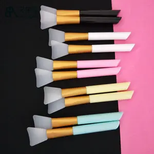 Wholesale skin care beauty skincare diy tools silicon brush tumbler epoxy paint brush spatula face mask silicone applicator