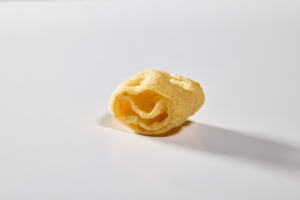 Chips de maïs Quattro au fromage, saveur riche en fromage, texture ondulée à quatre couches, collation addictive, chips croustillantes au fromage de style coréen - Product Image 3