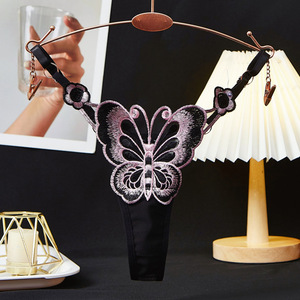 Tangas Sexys de Encaje Transparente para Mujer, con Accesorios de Mariposa, Venta al Por Mayor de Fábrica - Product Image 2
