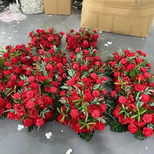 Camino de Mesa con Flores Rojo Intenso D-FR159, Camino de Mesa Grande con Flores para Pasillo, Camino de Mesa de Flores de Seda Hecho a Mano para Decoración de Eventos - Product Image 1