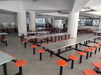 Mobilier de cantine scolaire solide en acier inoxydable table à manger avec banc table de restaurant fast-food et ensemble de chaises pour étudiants