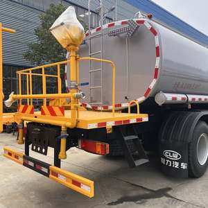Camión Cisterna Dongfeng T5 6x4 de 20cbm con Bomba Autocebante de Alta Potencia para Supresión de Polvo y Limpieza de Carreteras - Product Image 4
