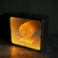 Boîte de présentation de bouteille de vin en acrylique avec vitrine de champagne à lumière LED dorée avec télécommande pouvant contenir 3 bouteilles de vin