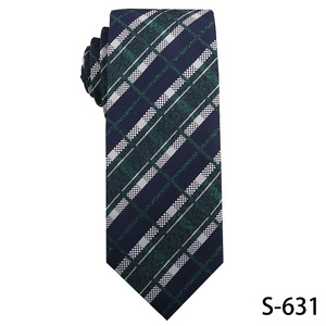 <span class=keywords><strong>Cravate</strong></span> série <span class=keywords><strong>vert</strong></span> <span class=keywords><strong>foncé</strong></span> hommes affaires rétro mode chemise de gentleman de haute qualité costume <span class=keywords><strong>cravate</strong></span> à la main - Product Image 3