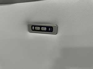 Sillón Reclinable Eléctrico Moderno con Altavoz Bluetooth, Tapizado en Cuero Sintético y Madera, Muebles Cómodos para Sala de Estar con Reposabrazos, Juego de Sofás - Product Image 4