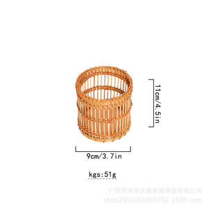Porte-stylo en bambou vietnamien tressé, cage ronde en bambou ajourée, organisateur de rangement pour bureau, papeterie et outils de maquillage - Product Image 5