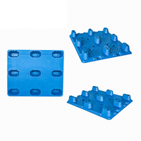 Paleta de Plástico Apilable de 9 Patas, Moldeada por Soplado, Paleta Industrial de HDPE para Centro de Distribución Logística