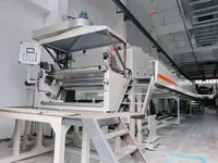 Machine de stratification de revêtement de film protecteur de surfaces en verre miroir à haute efficacité