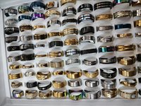 Bagues en acier inoxydable pour hommes en gros, bijoux pour hommes et femmes, cadeaux de bijoux, lot mixte de bagues