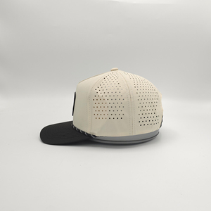 Casquette de baseball sportive en polyester de haute qualité, imperméable, à 5 panneaux, avec logo en patch de caoutchouc personnalisé, découpe laser et trous, avec cordon, vente en gros - Product Image 5