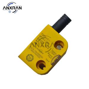 541059 PSEN cs3.1 M12/8-0.15m 1switch RFiD safety <b>switch</b> - Product Image 2