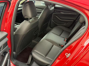 Mazda <span class=keywords><strong>3</strong></span> Axela 2023 2.0L Automático Edición Zhiyao 6AT FWD Sedán de 5 Plazas Gasolina Auto Usado en Venta - Product Image 6