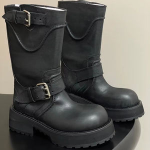 Bottines noires pour femmes de qualité supérieure, en toile, avec amorti, résistantes à l'eau, chaudes, élégantes et tendance, pour la marche - Product Image 1